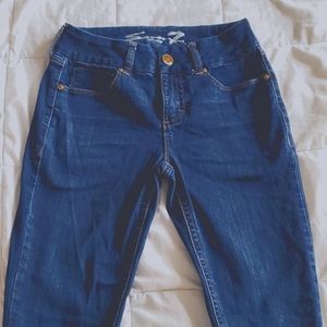 Women's skinny jeans